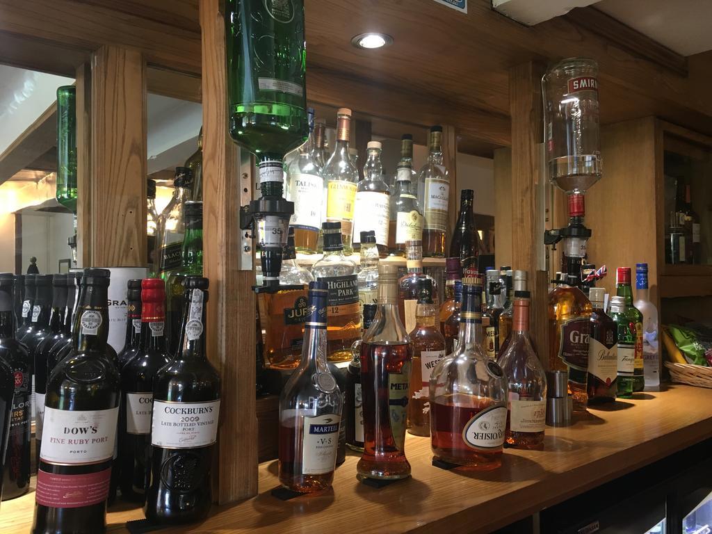 Three Horseshoes Inn Bubbenhall Екстериор снимка