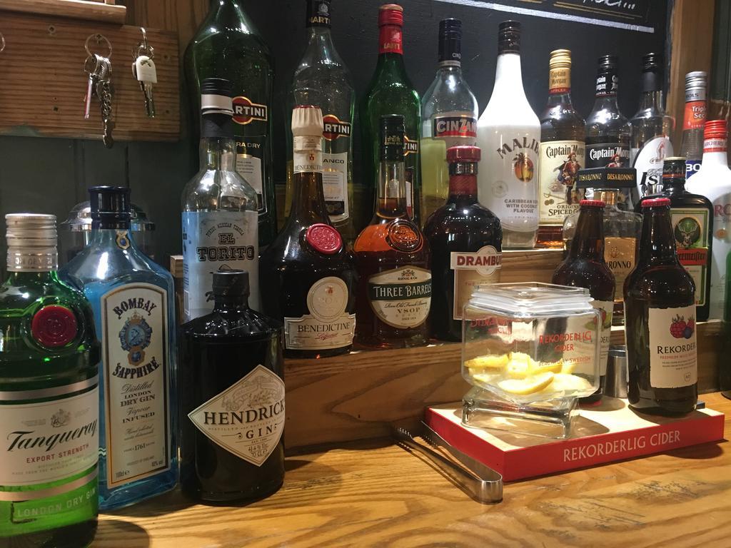 Three Horseshoes Inn Bubbenhall Екстериор снимка